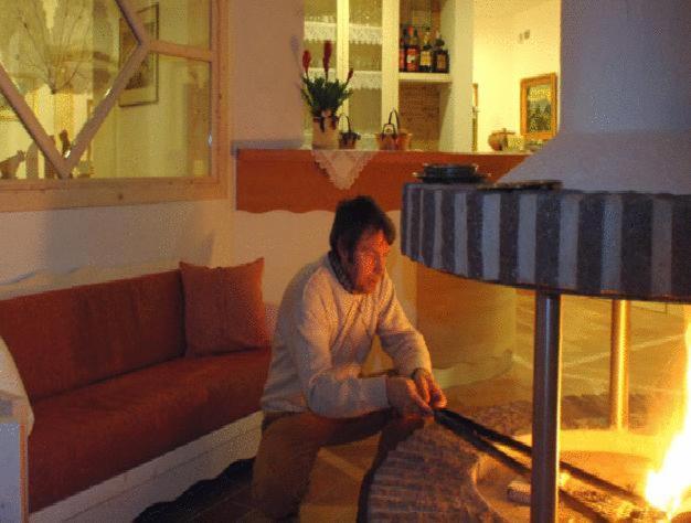 Castelir Suite Hotel Panchia Bagian luar foto