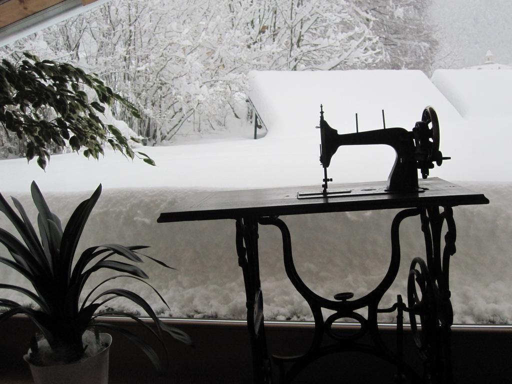 Castelir Suite Hotel Panchia Bagian luar foto