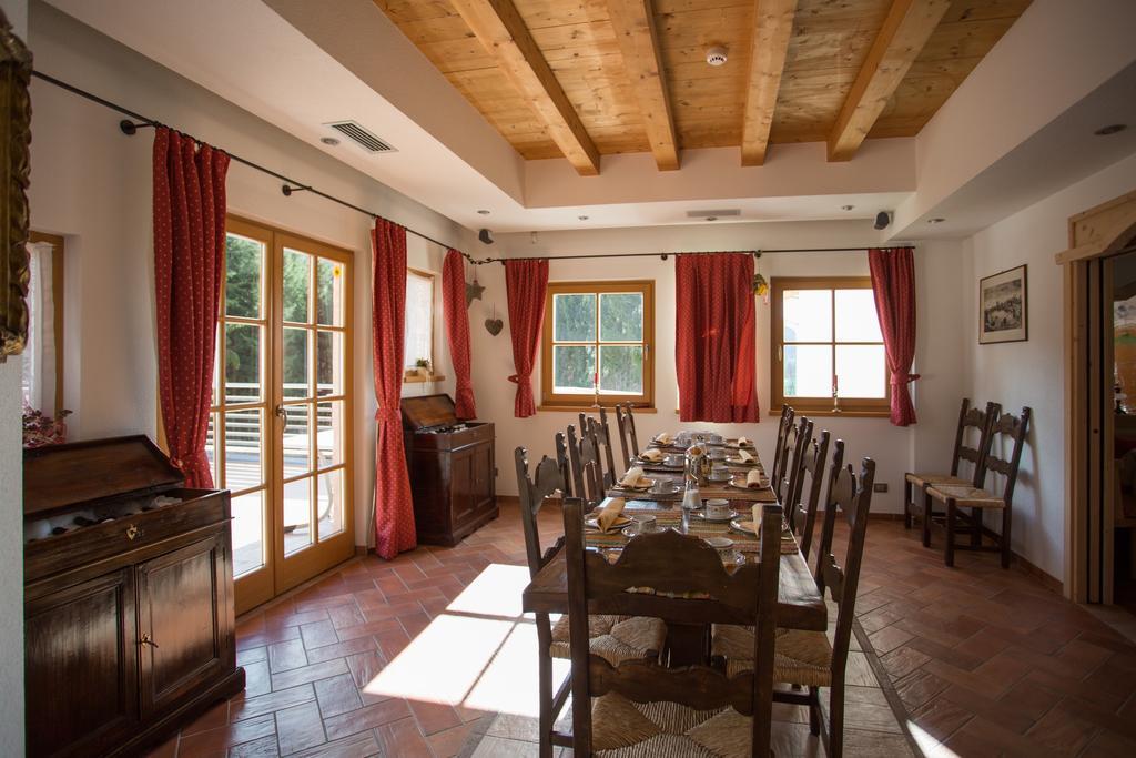 Castelir Suite Hotel Panchia Bagian luar foto